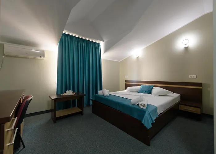 Hotel Cora