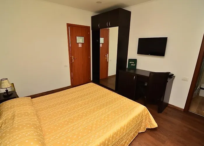 London Hotel